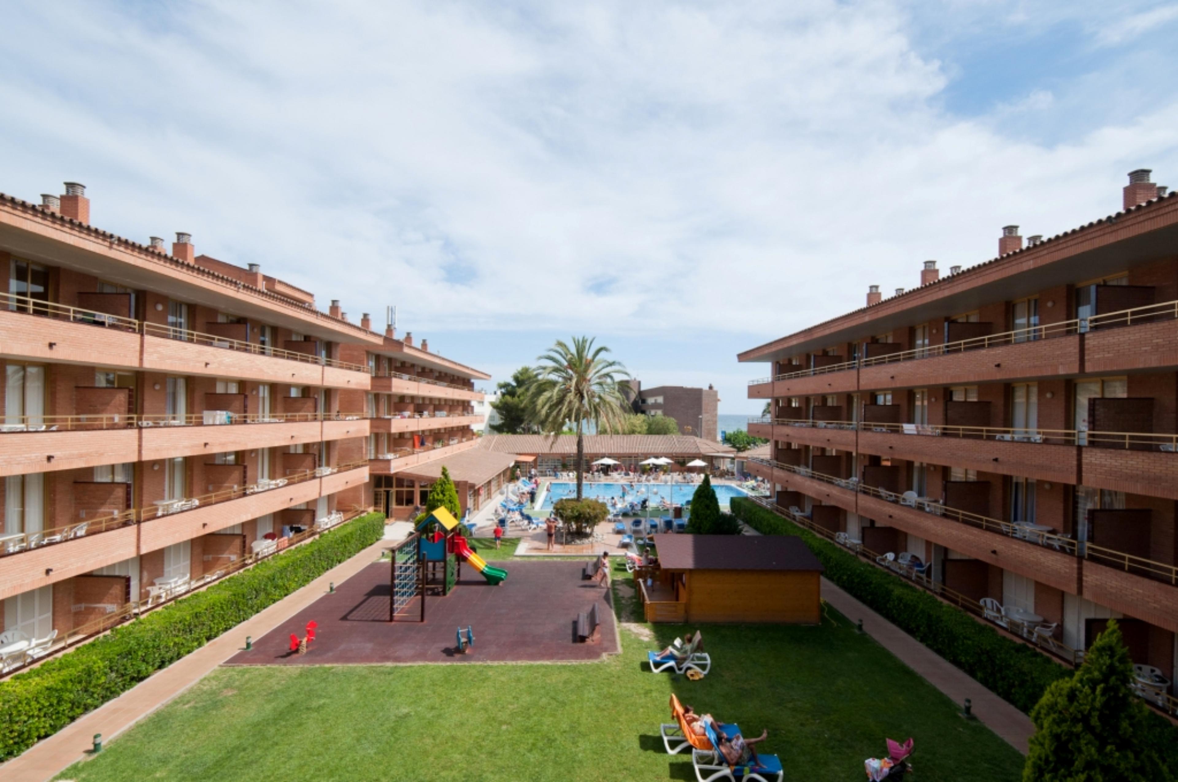 Voramar Cambrils Hotel Exterior photo