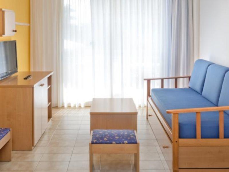 Voramar Cambrils Hotel Exterior photo