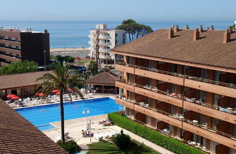 Voramar Cambrils Hotel Exterior photo